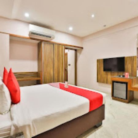 Hotel Radhe Ānand Exteriér fotografie