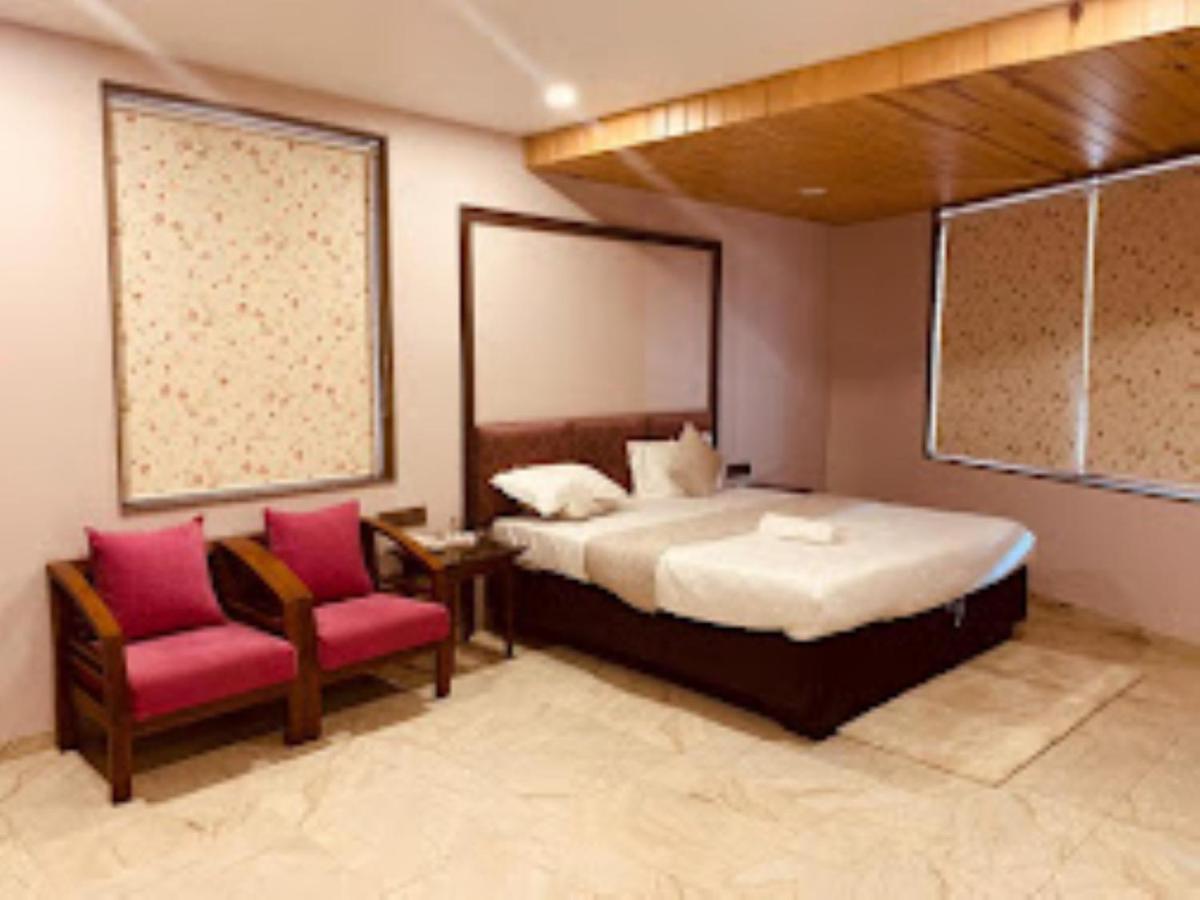 Hotel Radhe Ānand Exteriér fotografie